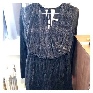 🆕🆕🆕 Black Sparkle Romper with Long Sleeves